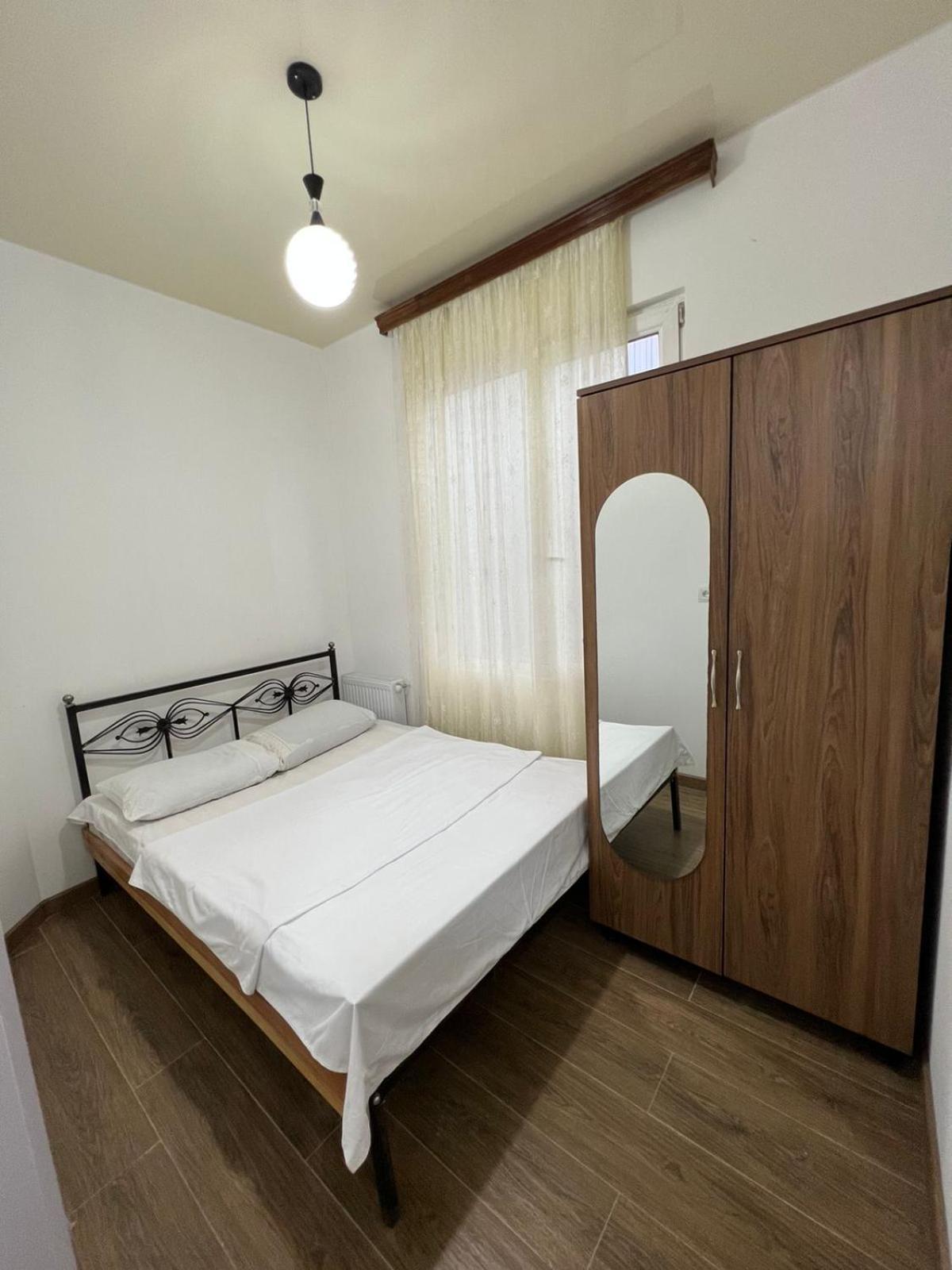 Guest House Orange Kobuleti Ngoại thất bức ảnh